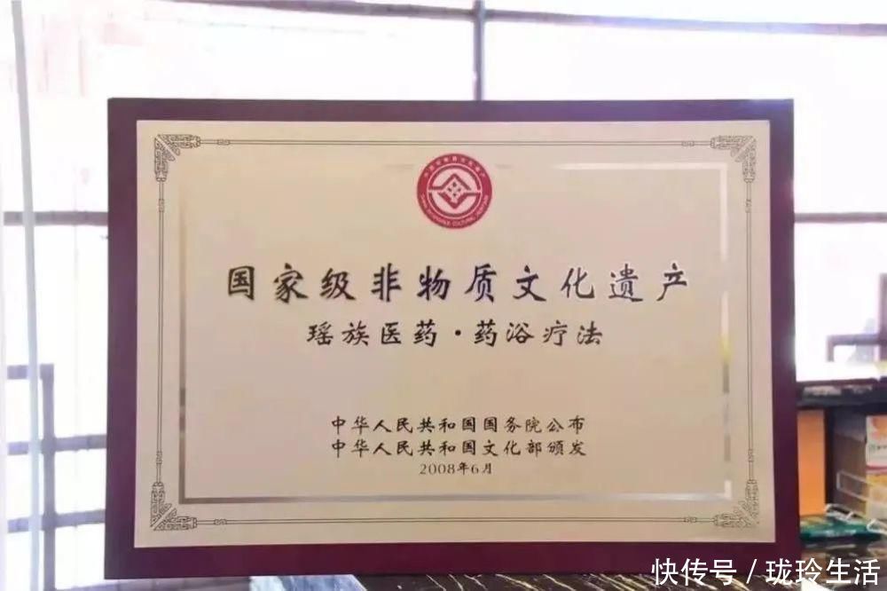 医科大学|泡脚的时候加点它,三天逼出体内湿气,再也不用去拔罐了!