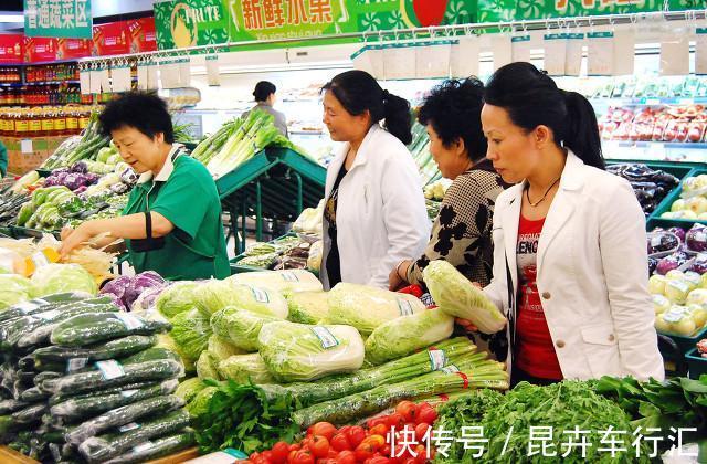 大棚|立秋后这3种蔬菜少买,家里有也不建议吃,看完记得收藏