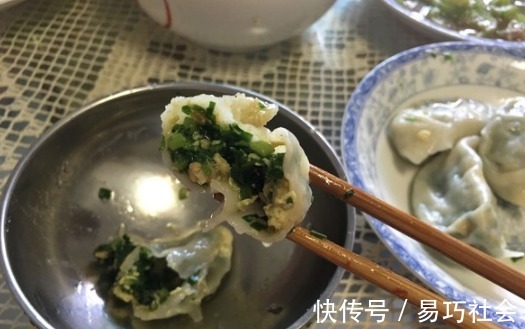 虾皮儿|深秋，这菜要多吃，包饺子最合适，比韭菜嫩比肉馅香，天天吃不够