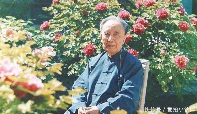 抛弃|一组关于郭沫若的老照片图3是抛弃的日本妻子,图6是骨灰所在地!