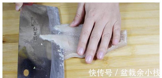 小米辣|自制猪皮冻，不加一滴油，只要一锅水，劲道爽滑，过年不用买了