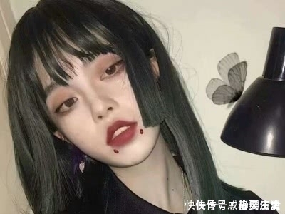 刘海|女生认为“老土”的“3种发型”,男生却认为好看,姑娘们快扎起来