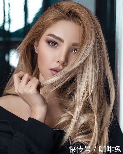 差别|和美颜中的自己最大的差别就是皮肤白了,整个人都不一样了