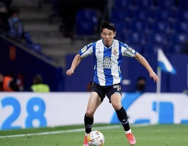 普阿多|0:1,1:2,武磊拒绝枯坐板凳,对比鲜明,射9脚白费,祸不单行