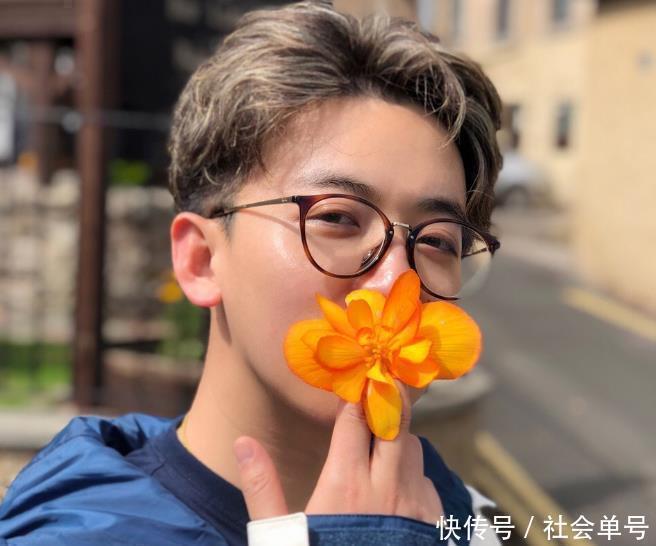 還記得《奔跑吧》最帥的導演嗎跑男結束后竟變成這樣,讓人意外