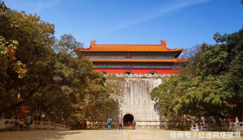 敢盗|朱元璋死后葬于明孝陵，600多年却无人敢盗，究竟是何原因？