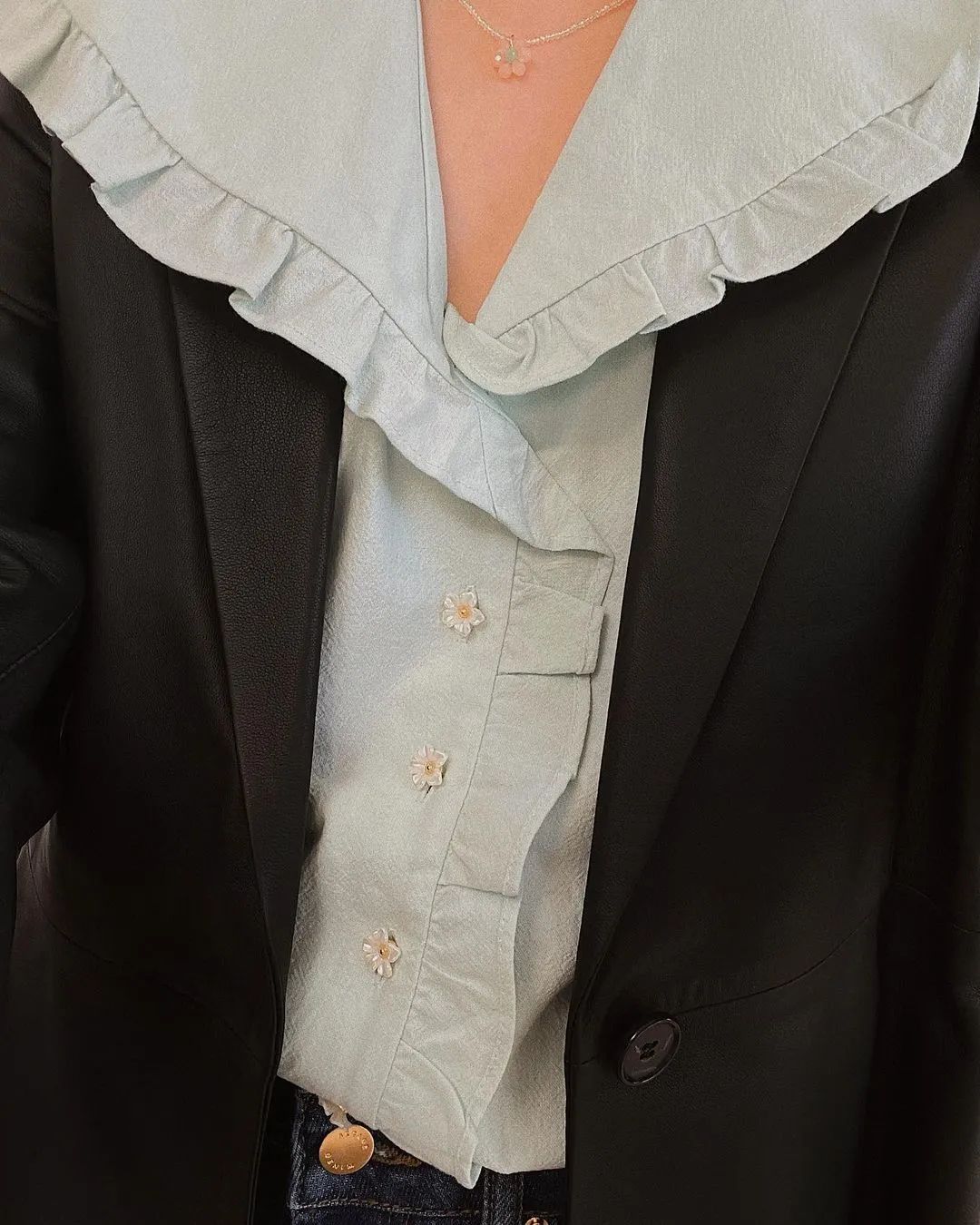 紧身裤|10个早秋穿搭公式！初秋照着这么穿，好看又时髦