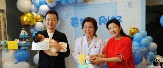央视主持人|央视主持人刚强,娶2婚北京卫视一姐春妮,春妮41岁为他产子