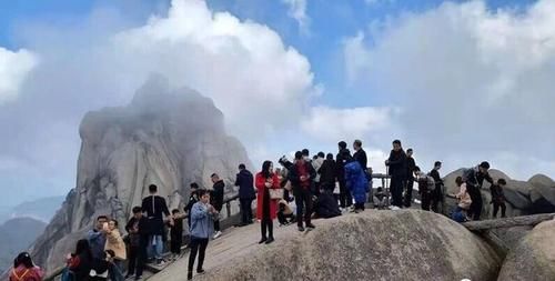 潜山旅游喜迎开门红 春节前2天共迎客8万人次