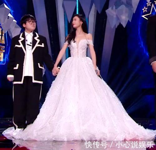 伍珂玥|好聲音決賽伍珂玥、王靖雯雙贏,前面淚水不重要,關(guān)鍵是笑到最后