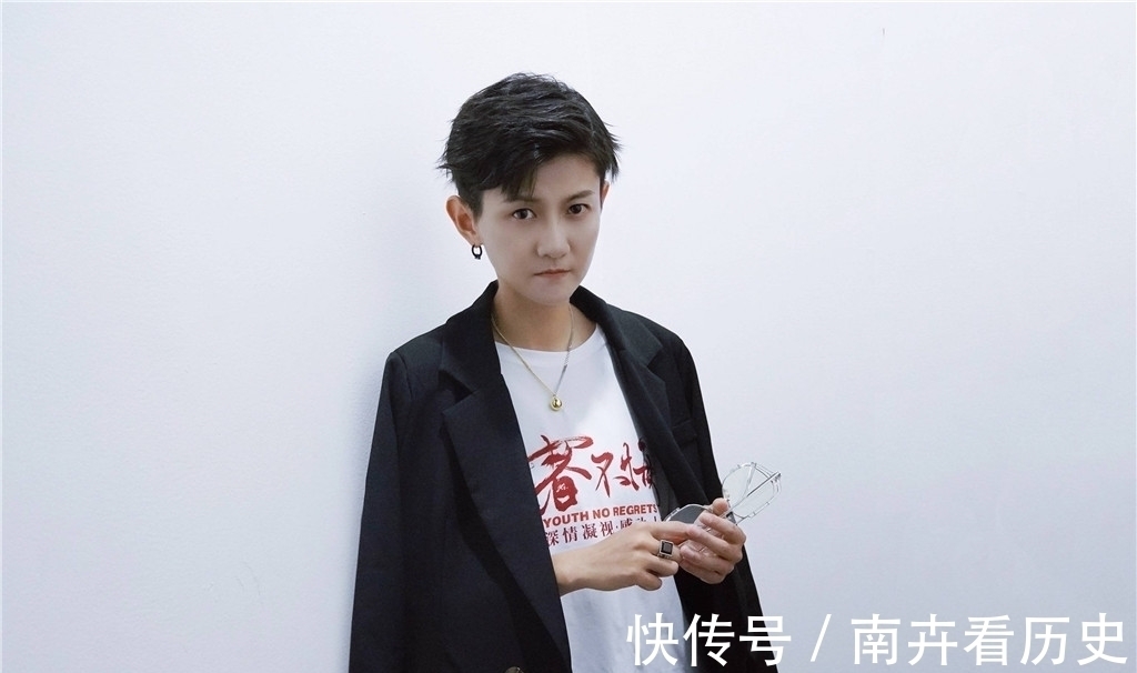 《披荊斬棘的哥哥》白舉綱引眾星打call，快男8強只缺華晨宇歐豪