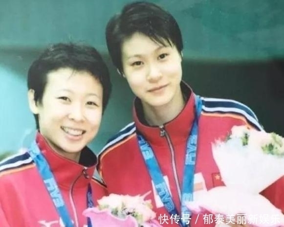 儿子|曾经的女排队长远嫁泰国,生下一混血儿子正面照曝光,和她很像