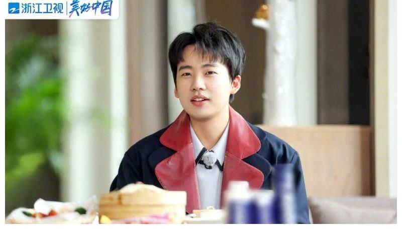 砂锅菜|郭麒麟回归奔跑吧!砂锅菜组合再合体!蔡徐坤见面就毒舌上线!