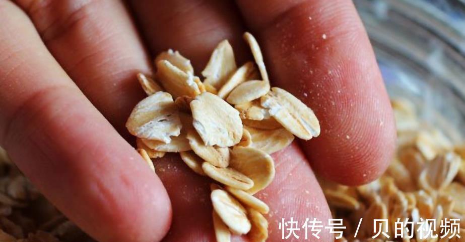 搭配|燕麦片和麦片有什么区别?怎么吃才会更加健康?这样搭配才够营养