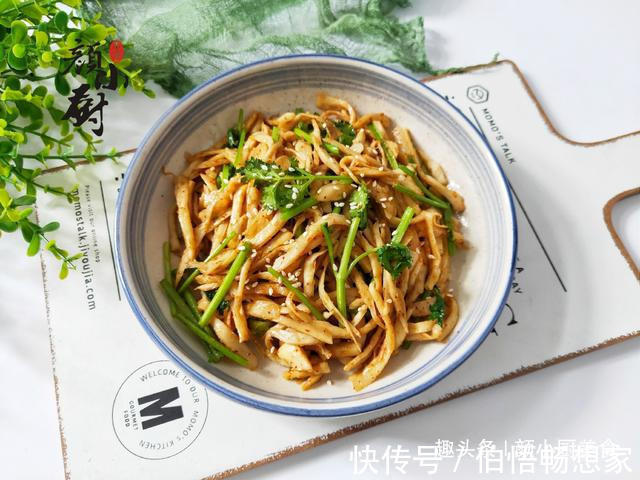 自从学会杏鲍菇这个做法，我家连烧烤都不买了，每次做孩子都嫌少