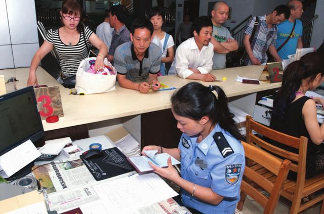 夏博文|爷爷叫夏天爸爸叫夏日，奶奶给孙子取的名字，连民警都夸有文化