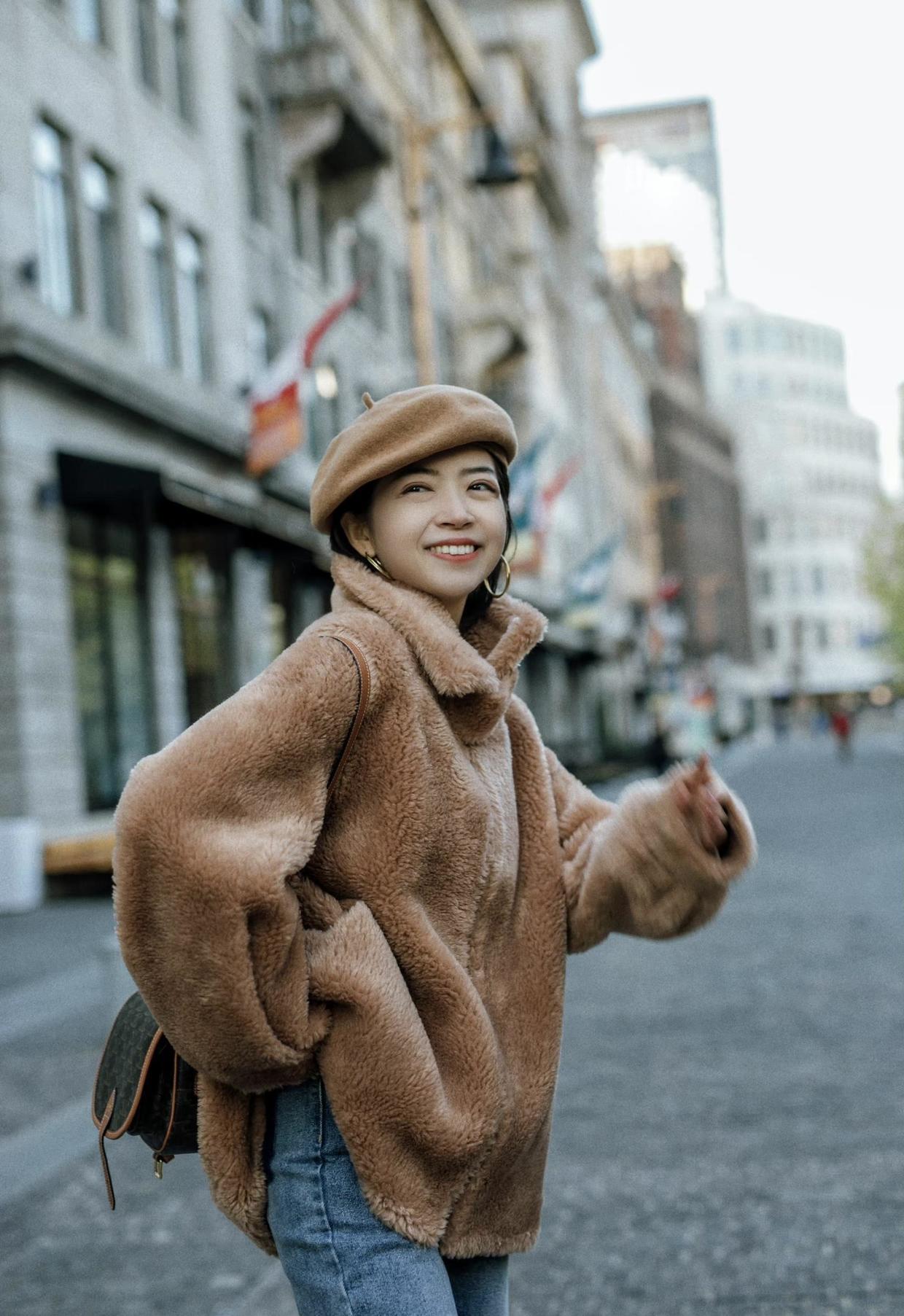 泰迪熊外套|今冬流行的“泰迪熊外套”长这样,和牛仔裤搭配可高级了,超好看