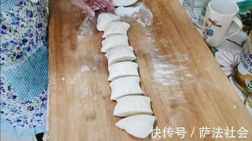 面粉别捣鼓做蛋糕了，现在流行它比蛋糕简单，比油条好吃，收藏