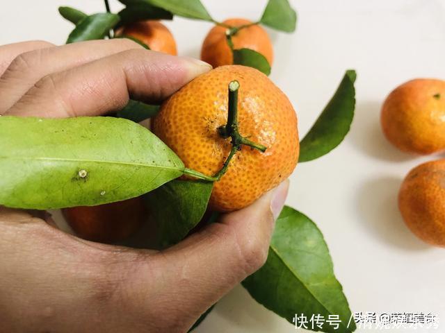 买砂糖橘时,挑有叶子还是没叶子的?牢记“4不买”,别再随便买