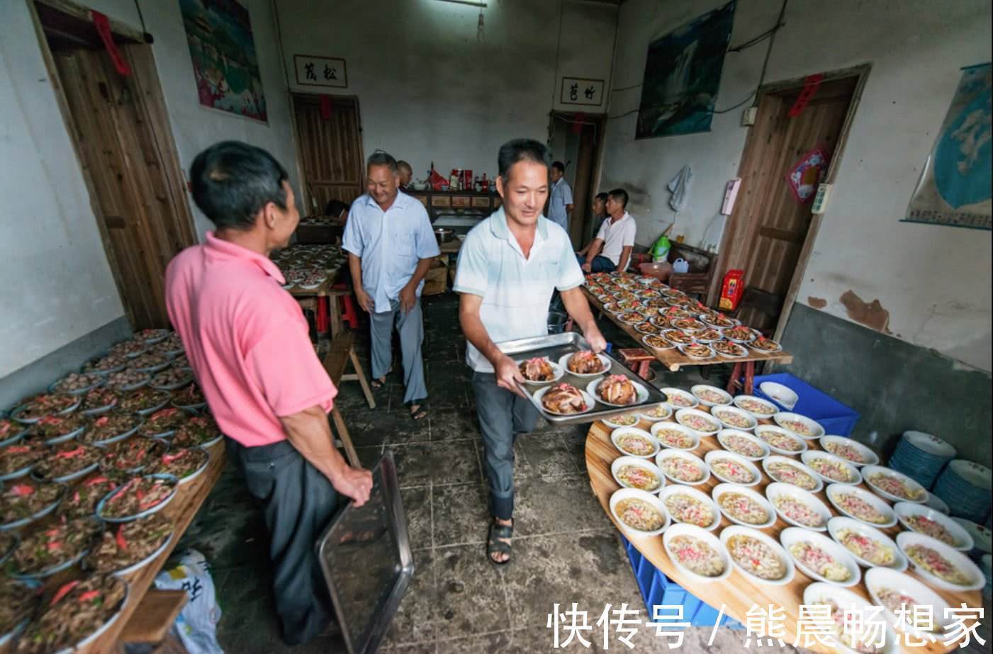 农村酒席上有一道“送客菜”,这道菜一上桌就走人,是什么菜呢