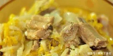 好吃|东北大酸菜怎么腌不烂掌握这几点做法,酸爽好吃