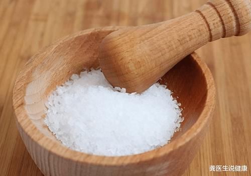 高血压患者|高血压“吃”很重要，不想血压“爆表”，这3种食物要忌口