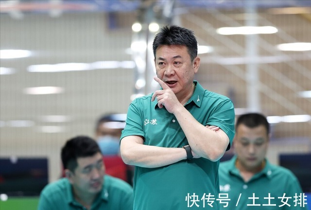 龚翔宇|中国女排最新动态!主教练离开江苏奔赴宁波,元宵节后国家队开训