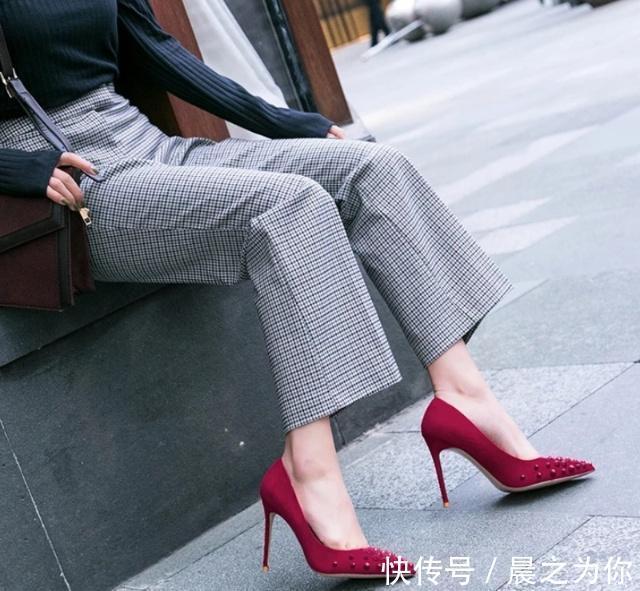 名媛 穿上一双细跟鞋,散发出高贵的名媛气质!
