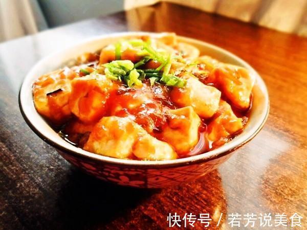 青椒炒肉丝,米饭的绝配,做法超级简单,真让人垂涎欲滴