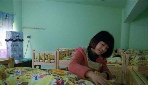 奶奶|妈妈带娃孩子不长个,奶奶带娃身高猛涨,医生:都是午睡惹的祸