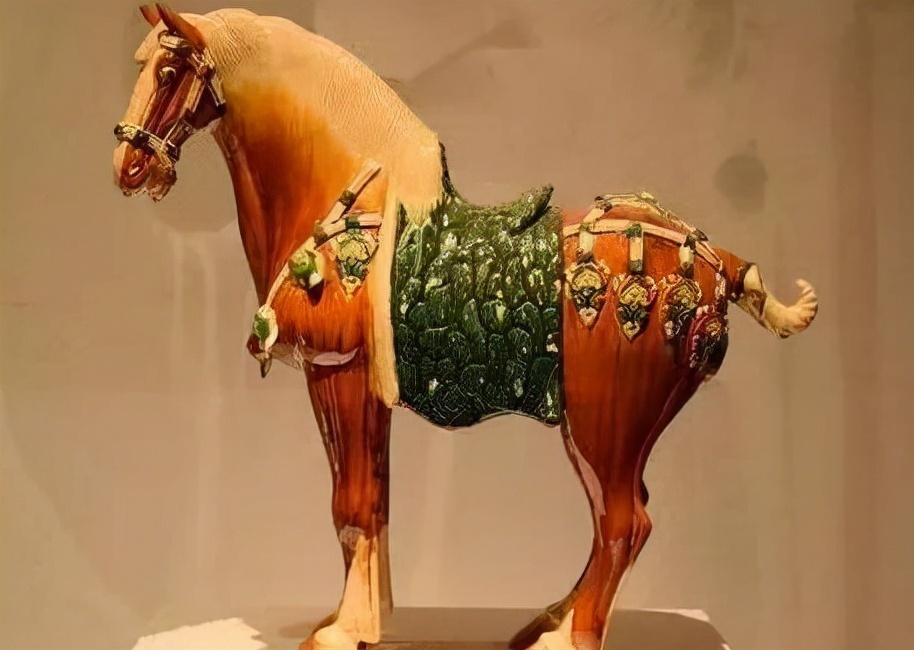 常山赵子虫!李度墓出土了一件唐三彩,看着不起眼,为何是当之无愧的一级文物