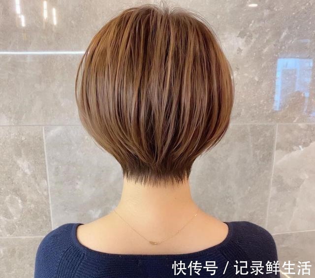 全头 如何让自己剪一款漂亮的发型看看这15款,很值得尝试!