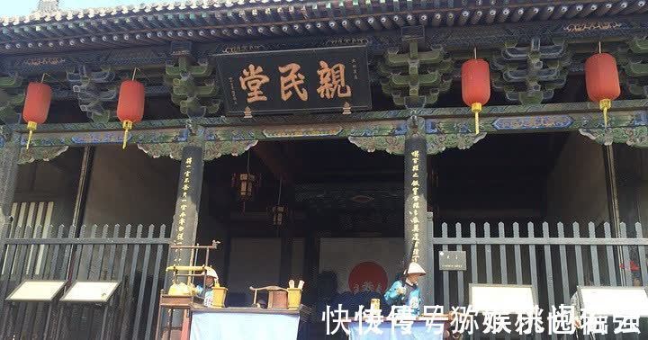 证人#一妇女命案报官,县令:可有证人?妇女:有只公狗!县令:这好办