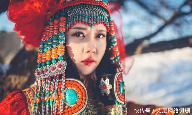 元文宗|这个人曾是权臣巅峰，娶皇后为正妻，四十位公主愿当其小妾