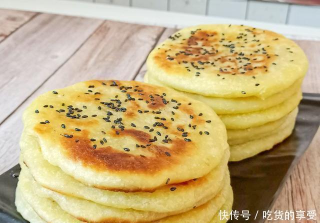 面团|外婆30年的烙饼诀窍，全程详细教你，烙出的饼柔润不发硬，超好吃