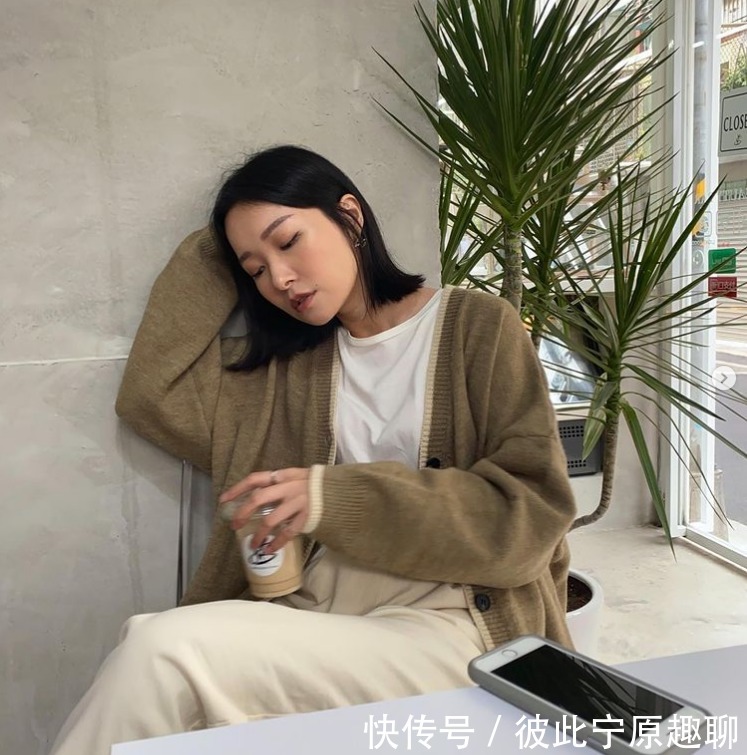 做精致小女人的第一步!12款毛衣外套,怎么穿搭都温润可爱!