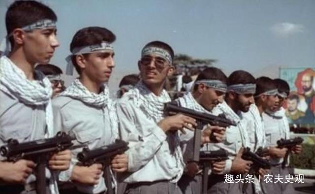 立刻|两伊战争结束后,霍梅尼为何立刻在国内大屠杀