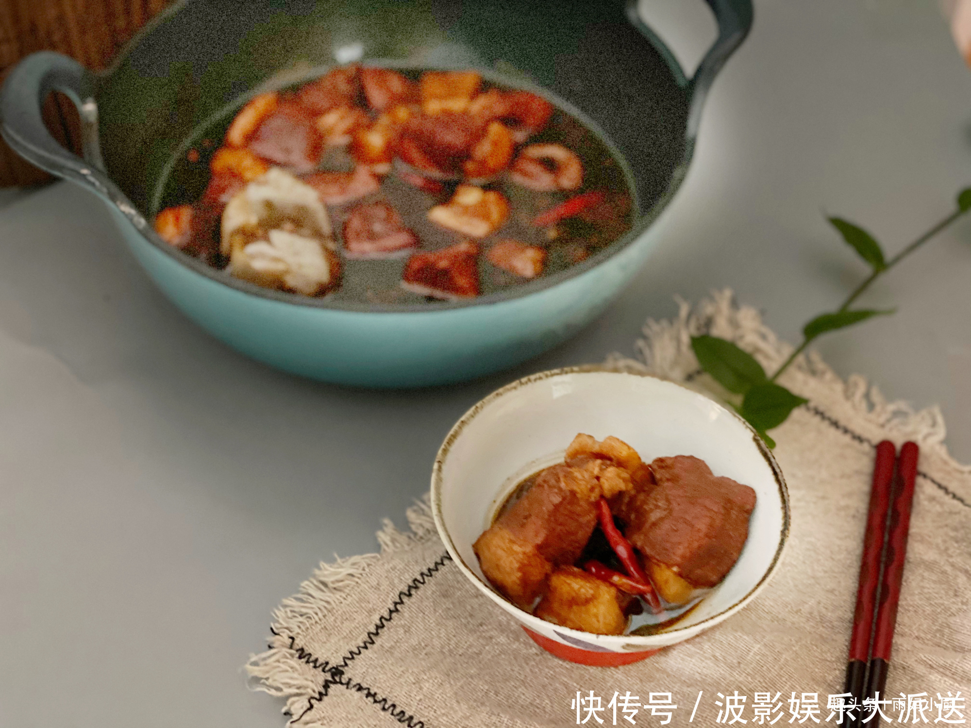  香嫩|想吃肉夹馍别再买了，自己在家做超简单，卤肉香嫩一次吃两过瘾