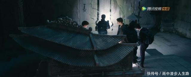 张家|张家人都喜欢建古墓,张大佛爷修复古潼京,张不逊将古墓当指挥所