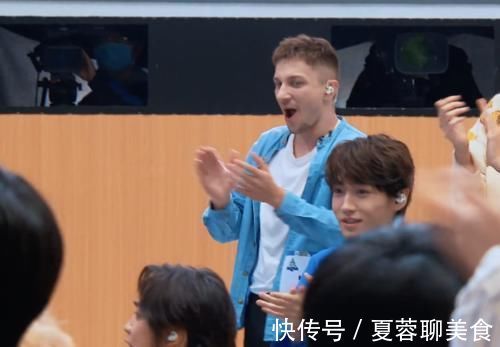 周震南在《创4》多受尊重?看清选手对他的欢迎方式,邓超都酸了