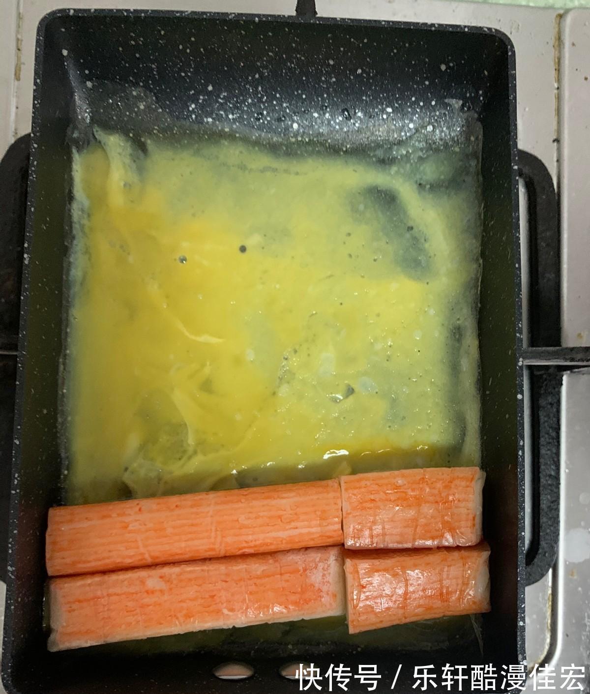 在家制作日料中的厚蛋烧，鲜香可口，制作简单还有营养