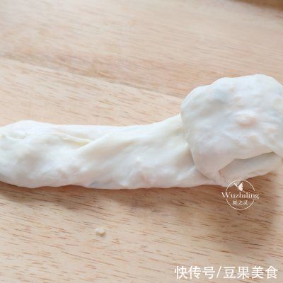  皮薄如纸不|「萝卜馅饼」冬天必吃的早餐饼，皮薄如纸不破皮