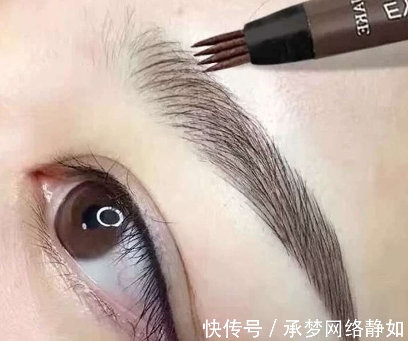眉笔|为什么不建议女人“纹眉”？听内行人分析完了，很庆幸自己没跟风