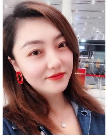 在《非诚勿扰》赖了5年，爆灯多次却从不牵手，最终被孟非赶下台