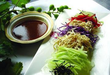 捞汁虾螺汇|美食推荐：五彩拉皮、捞汁虾螺汇、有机珊瑚鲜鱼头制作方法