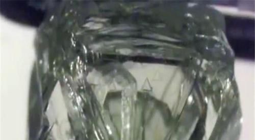 钻石 世界首颗俄罗斯“套娃式”钻石被发现,价值难以估算