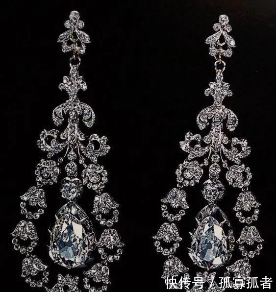 吊坠&那么重的耳环为什么却成为了王室女性的最爱!