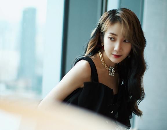 《青2》开播周年售后,1人频传恋情,18人拍剧多人发单曲