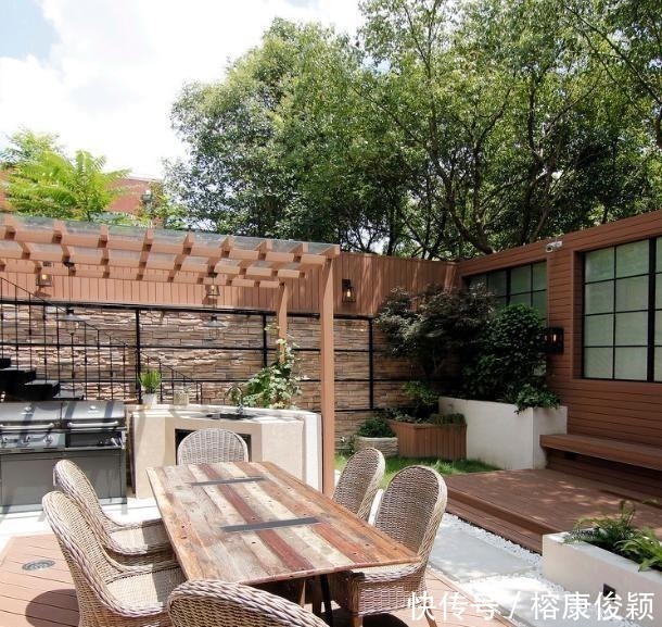 别墅|为什么现在别墅全是下沉式?地下一层很亮,还有阳光,这真是趋势