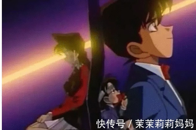 小兰|柯南剧中穿帮镜头，一次差点毁灭了黑衣组织！你注意到了吗